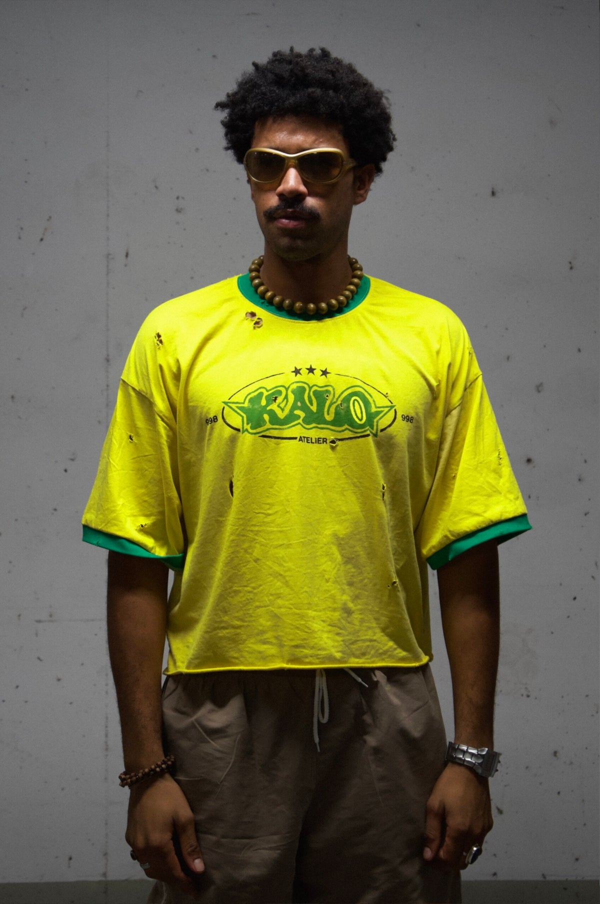 T-SHIRT HOMME CROPPED - JAUNE