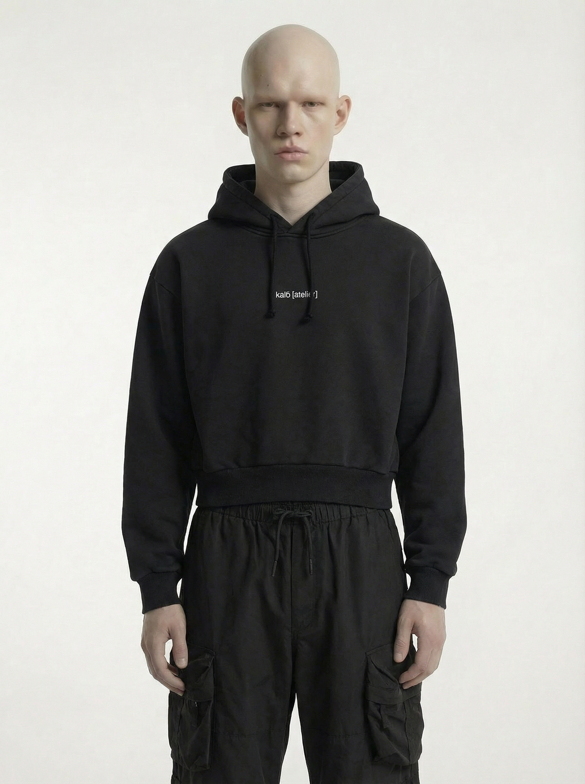 SWEAT À CAPUCHE - NOIR